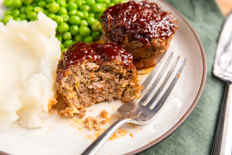 Meatloaf Muffins with Mashed Cauliflower